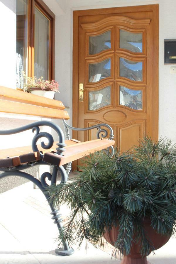 Apartma Lipa موجسترانا المظهر الخارجي الصورة