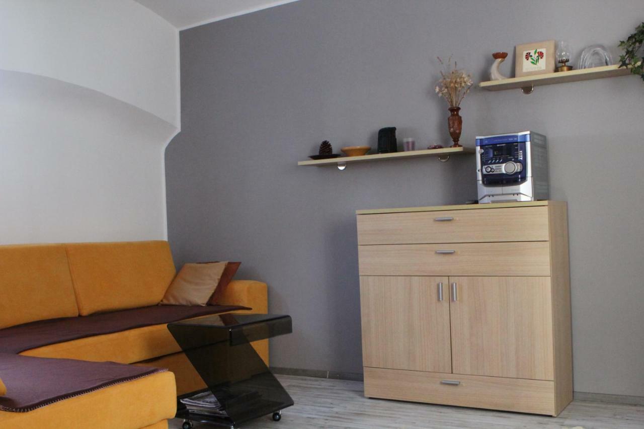 Apartma Lipa موجسترانا المظهر الخارجي الصورة